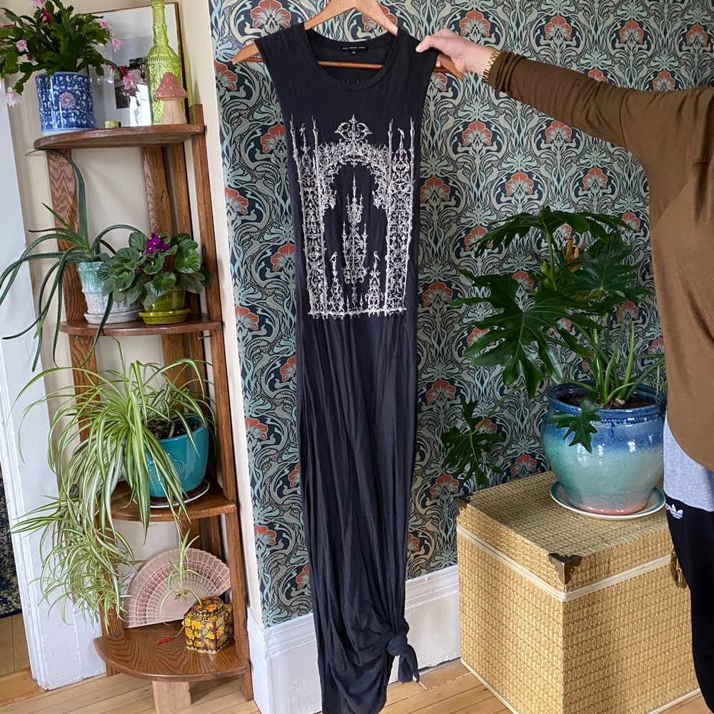 Urban Outfitters tee shirt maxi